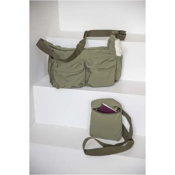 Borsa a tracolla ARCA in nylon riciclato GRS - Immagine 3