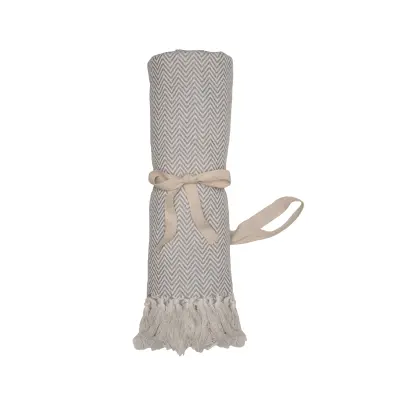 Coperta con frange realizzata in materiale 100% riciclato - Immagine 12