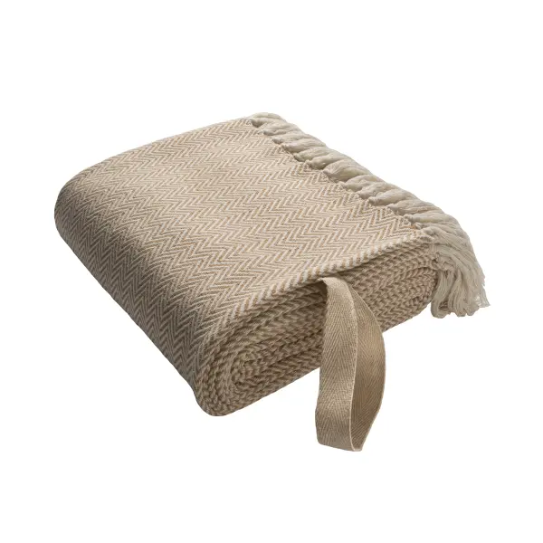 Coperta con frange realizzata in materiale 100% riciclato - Immagine 1