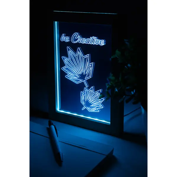 Trofeo con illuminazione a LED WOODIFRAME - Immagine 7