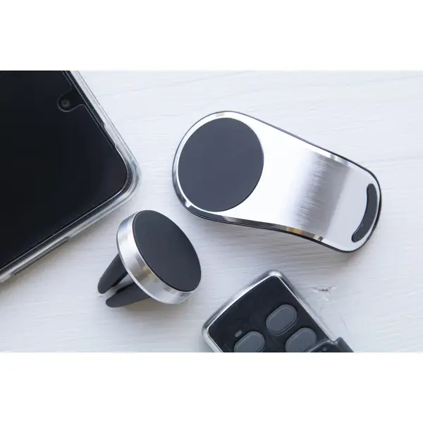 Supporto porta cellulare per auto KARMAG - Immagine 2