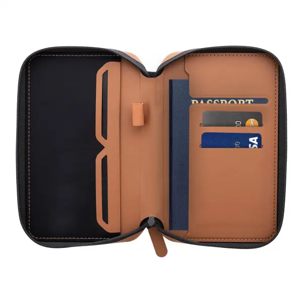 Organizer da viaggio in plastica riciclata PULUX PASS - Immagine 21