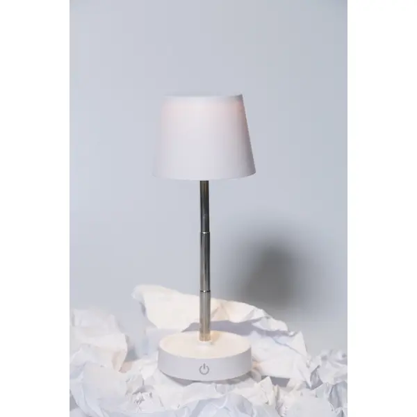 Lampada da tavolo personalizzabile COSMOPOLITAN - Immagine 2