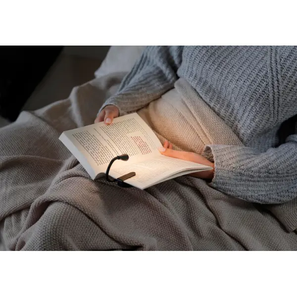 Luce da lettura CLIPLO riciclata, ricaricabile con clip - Immagine 15