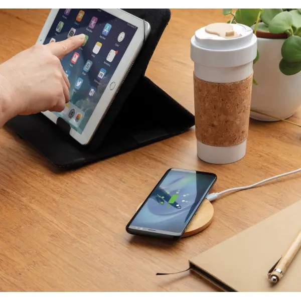 Caricatore wireless 5W in bambù - Immagine 7