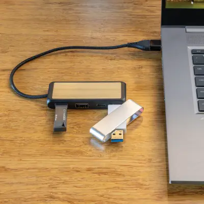 Hub USB doppio input Link in plastica e bambù riciclati - Immagine 4