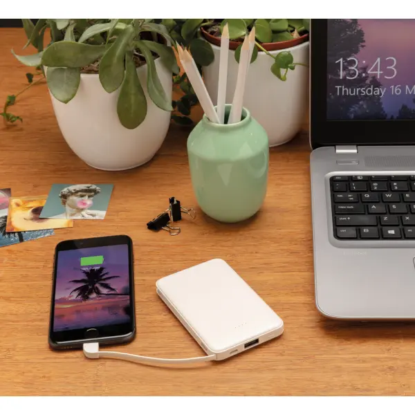 5.000 mAh Pocket Powerbank with integrated cables - Immagine 19
