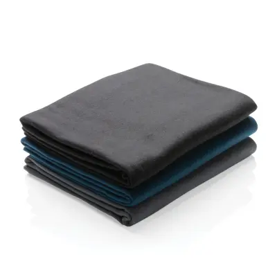 Coperta in pile con custodia