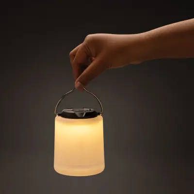 Lampada ricaricabile da tavolo Limio in rPlastica RCS - Immagine 6