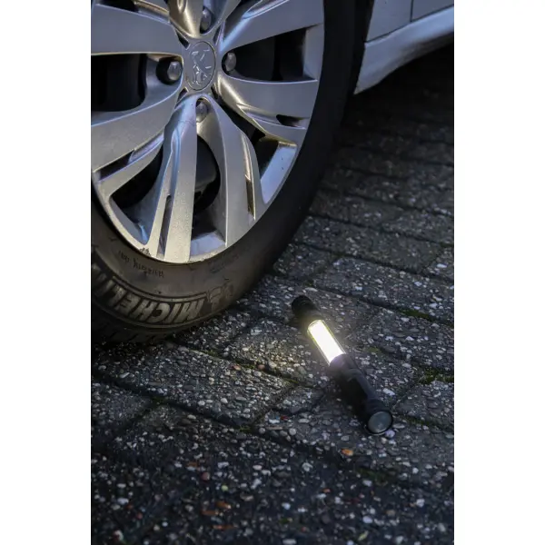 Luce telescopica con luce COB large - Immagine 11