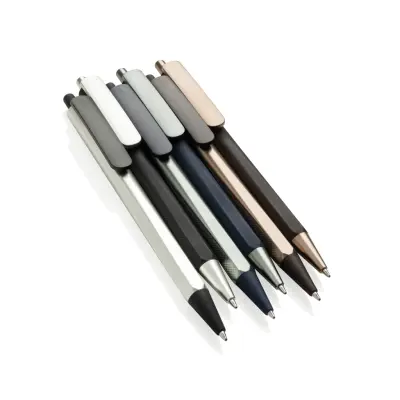 Penna in plastica EDGE RCS materiali riciclati