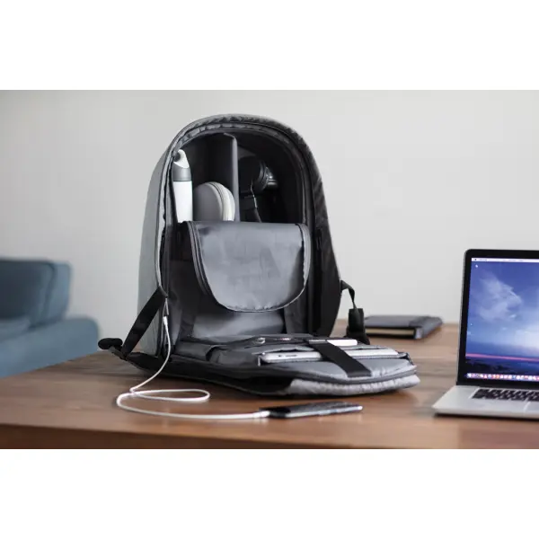 Zaino antitaccheggio Bobby Hero personalizzato 16L - Immagine 22