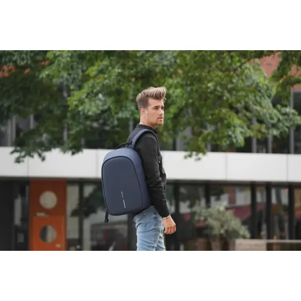 Zaino antitaccheggio Bobby Hero personalizzato 16L - Immagine 43