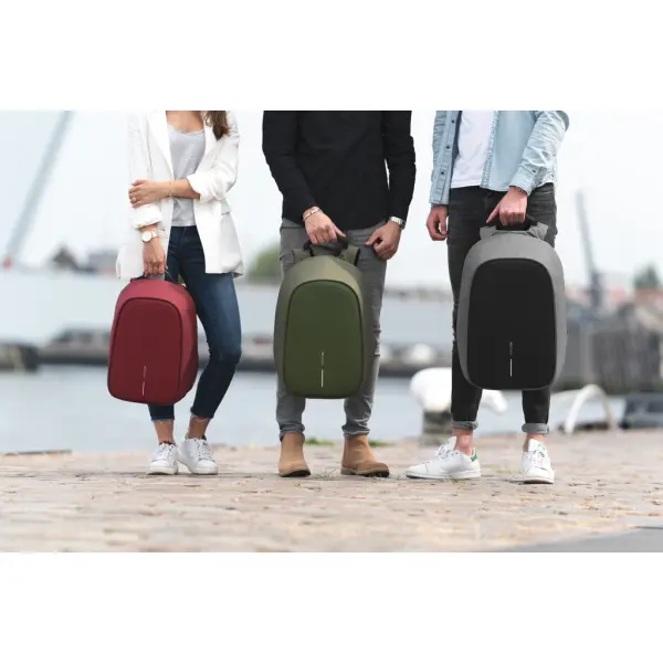 Zaino antitaccheggio Bobby Hero personalizzato 16L - Immagine 54