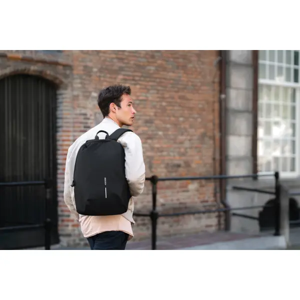 Zaino antitaccheggio Bobby Soft personalizzato 16L - Immagine 11