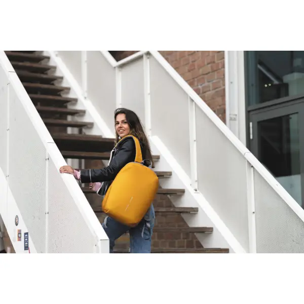 Zaino antitaccheggio Bobby Soft personalizzato 16L - Immagine 85