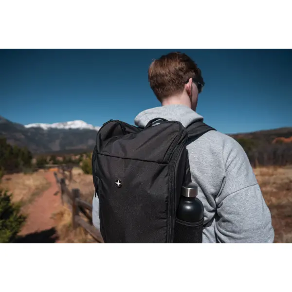 Zaino porta PC 15.6" easy access Swiss Peak AWARE™ - Immagine 12