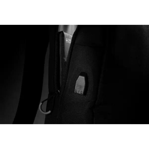 Swiss Peak AWARE RFID and USB A laptop backpack - Immagine 9