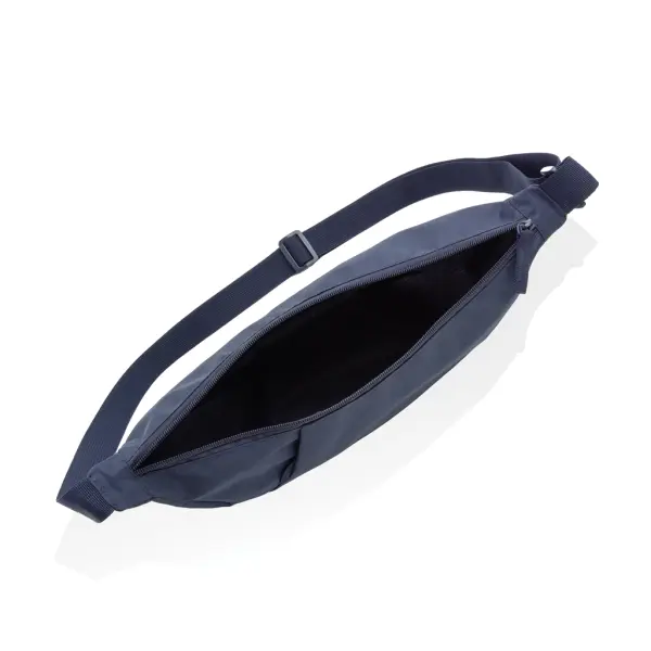 Monospalla a mezzaluna Crescent XL in rPET AWARE™ - Immagine 24