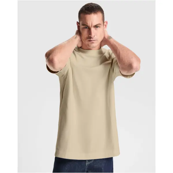 Maglietta unisex oversize CHOW personalizzata con logo - Immagine 3