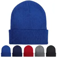 Cappellino in poliestere-acrilico-rayon-lana