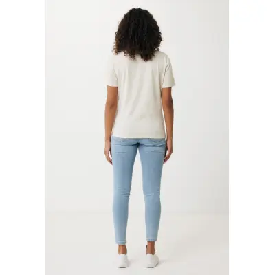 T-shirt donna IQONIQ Yala personalizzata in cotone riciclato - Immagine 42