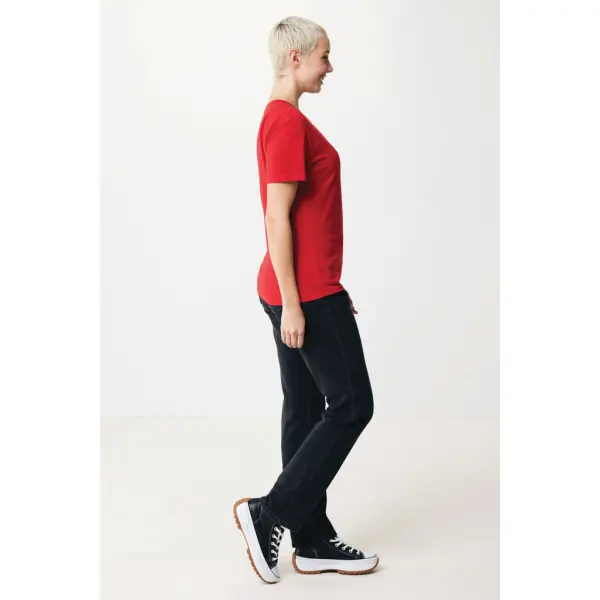 T-shirt donna IQONIQ Yala personalizzata in cotone riciclato - Immagine 72