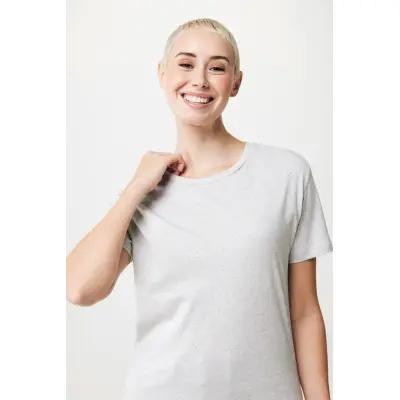T-shirt donna IQONIQ Yala personalizzata in cotone riciclato - Immagine 80