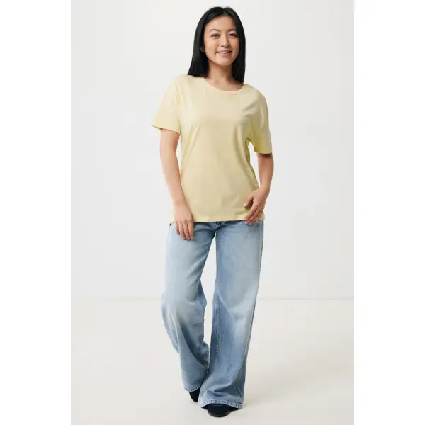 T-shirt donna IQONIQ Yala personalizzata in cotone riciclato - Immagine 84