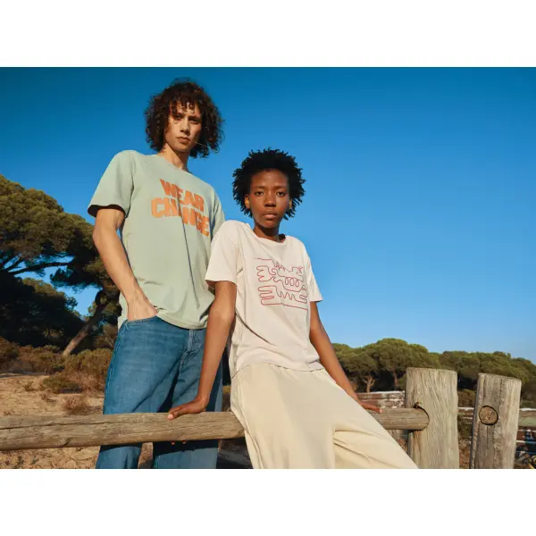 T-shirt donna IQONIQ Yala personalizzata in cotone riciclato - Immagine 108