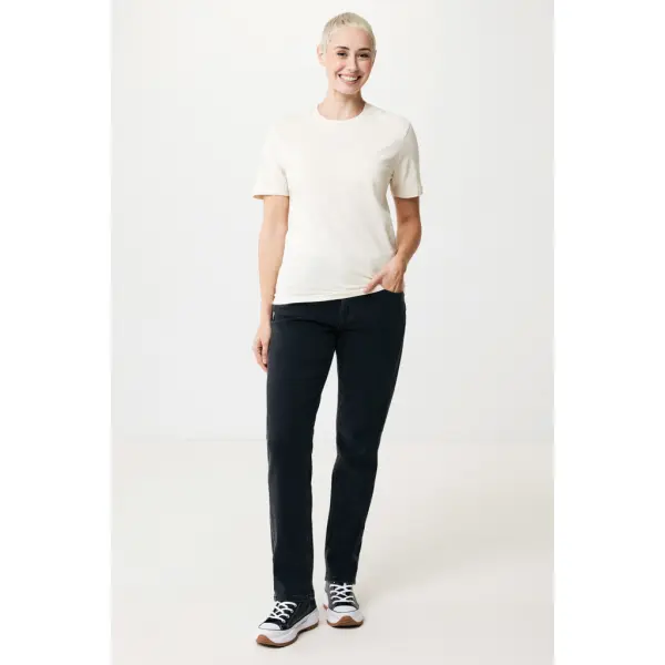 T-shirt unisex IQONIQ Manuel in cotone riciclato non tinto - Immagine 56