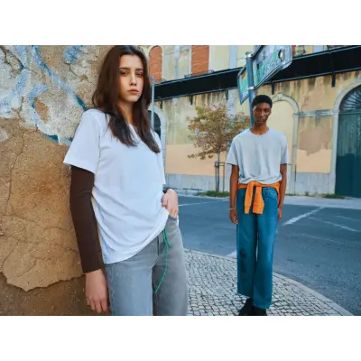 T-shirt unisex IQONIQ Kakadu relaxed fit in cotone riciclato - Immagine 47