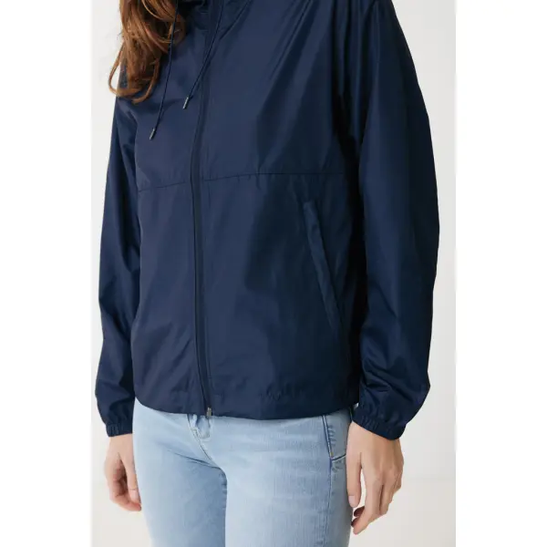 Giacca leggera IQONIQ LOGAN in rPET 70 g/m² Unisex - Immagine 16